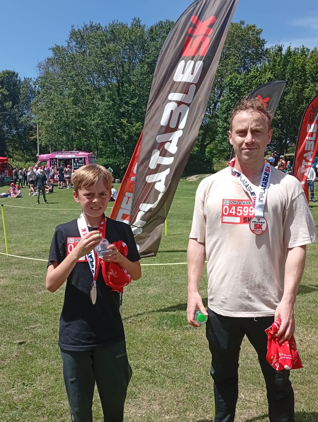 INFLATABLE 5K FINISHER